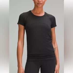 Black Lulu Short Sleeve Swiftly Tech